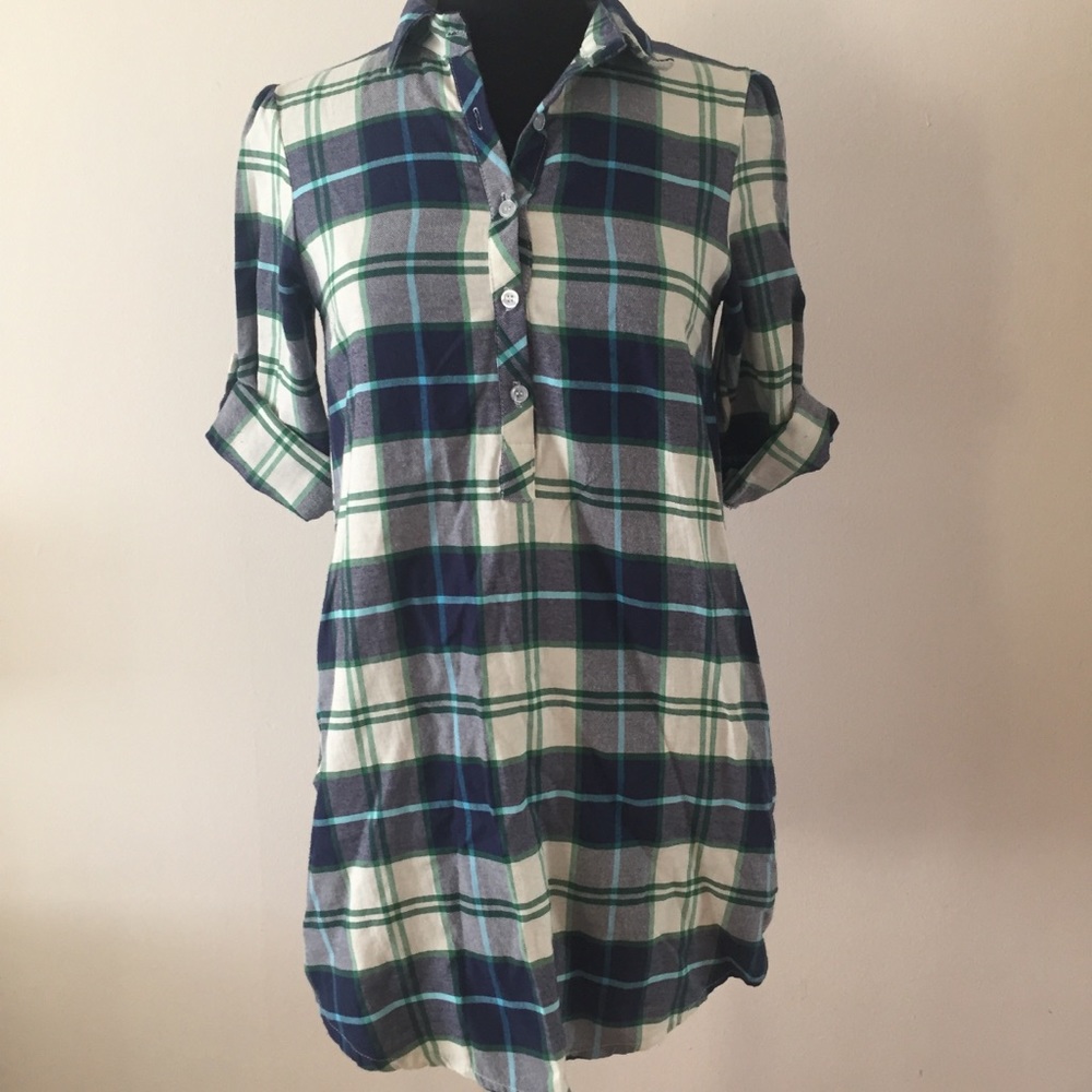 Anna Chloe’s dress shirt
